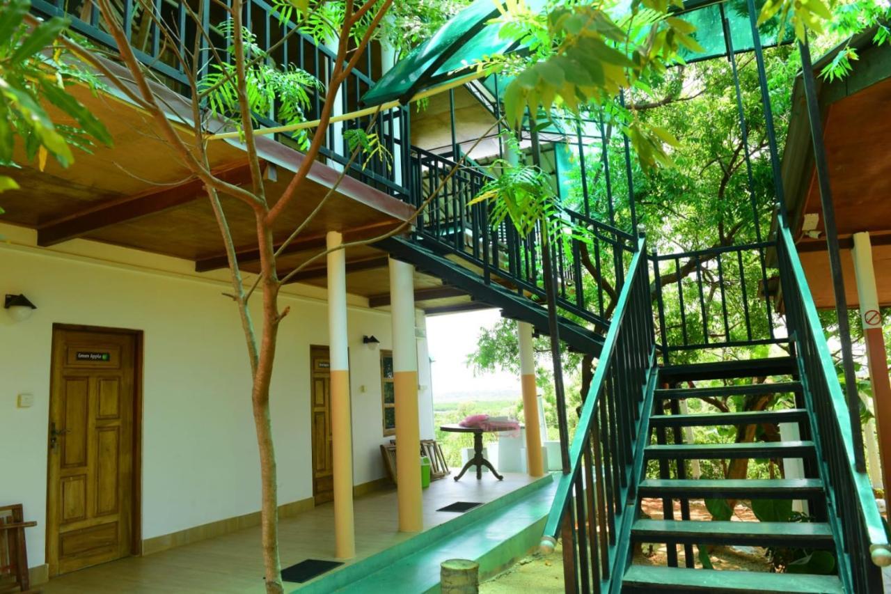 Sunntop Cabana Trincomalee Exterior foto
