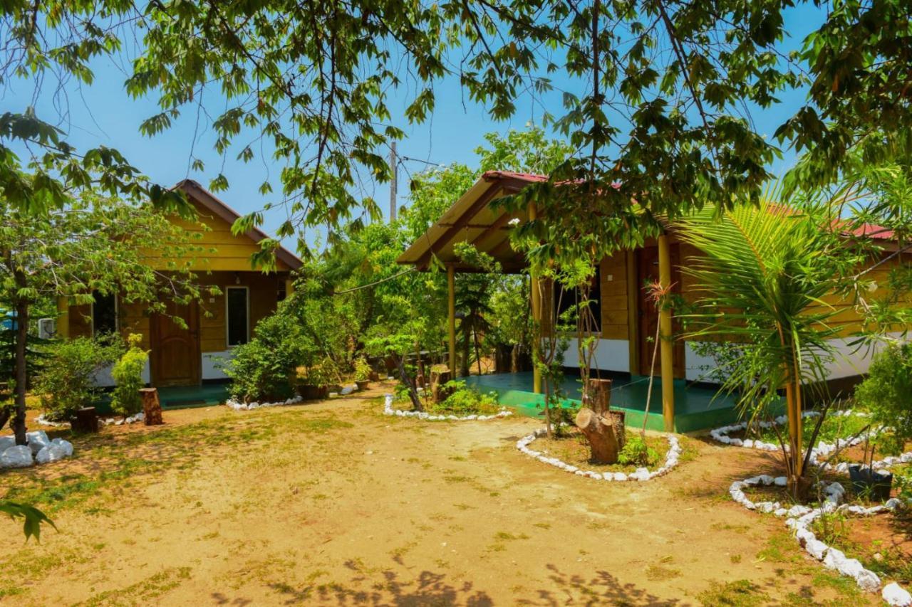 Sunntop Cabana Trincomalee Exterior foto