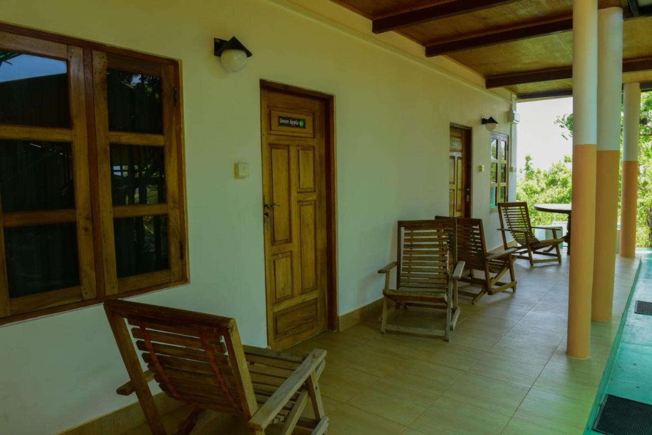 Sunntop Cabana Trincomalee Exterior foto