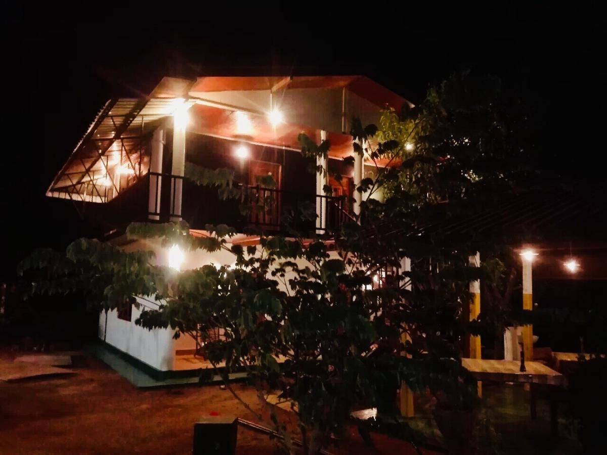 Sunntop Cabana Trincomalee Exterior foto