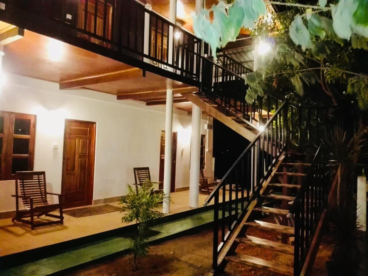 Sunntop Cabana Trincomalee Exterior foto