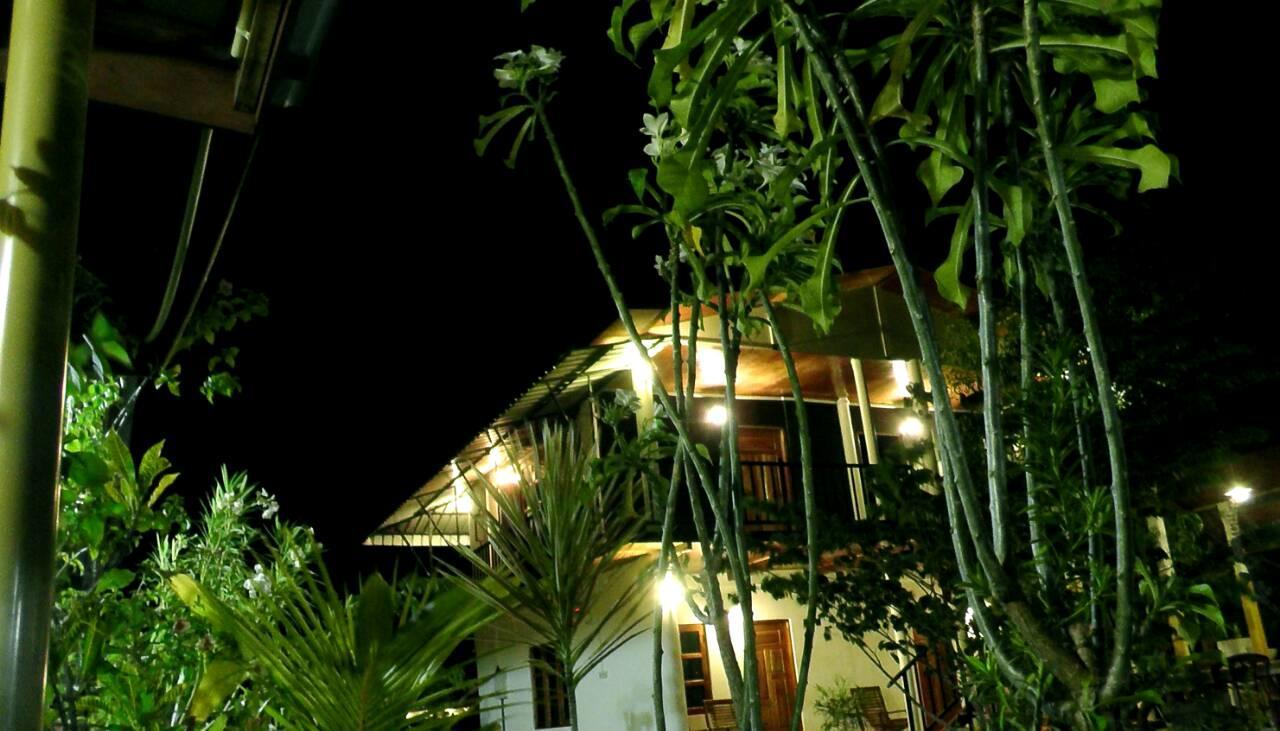 Sunntop Cabana Trincomalee Exterior foto