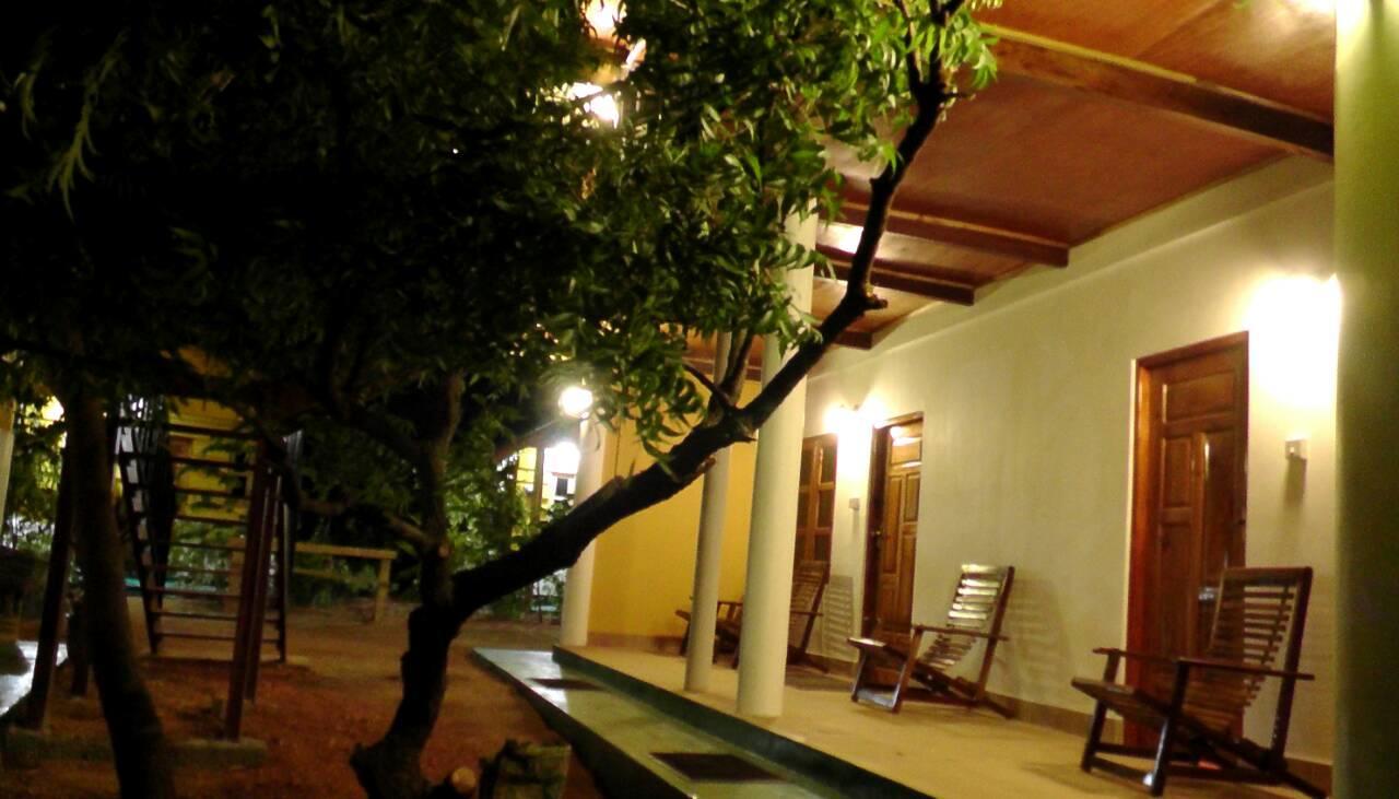 Sunntop Cabana Trincomalee Exterior foto